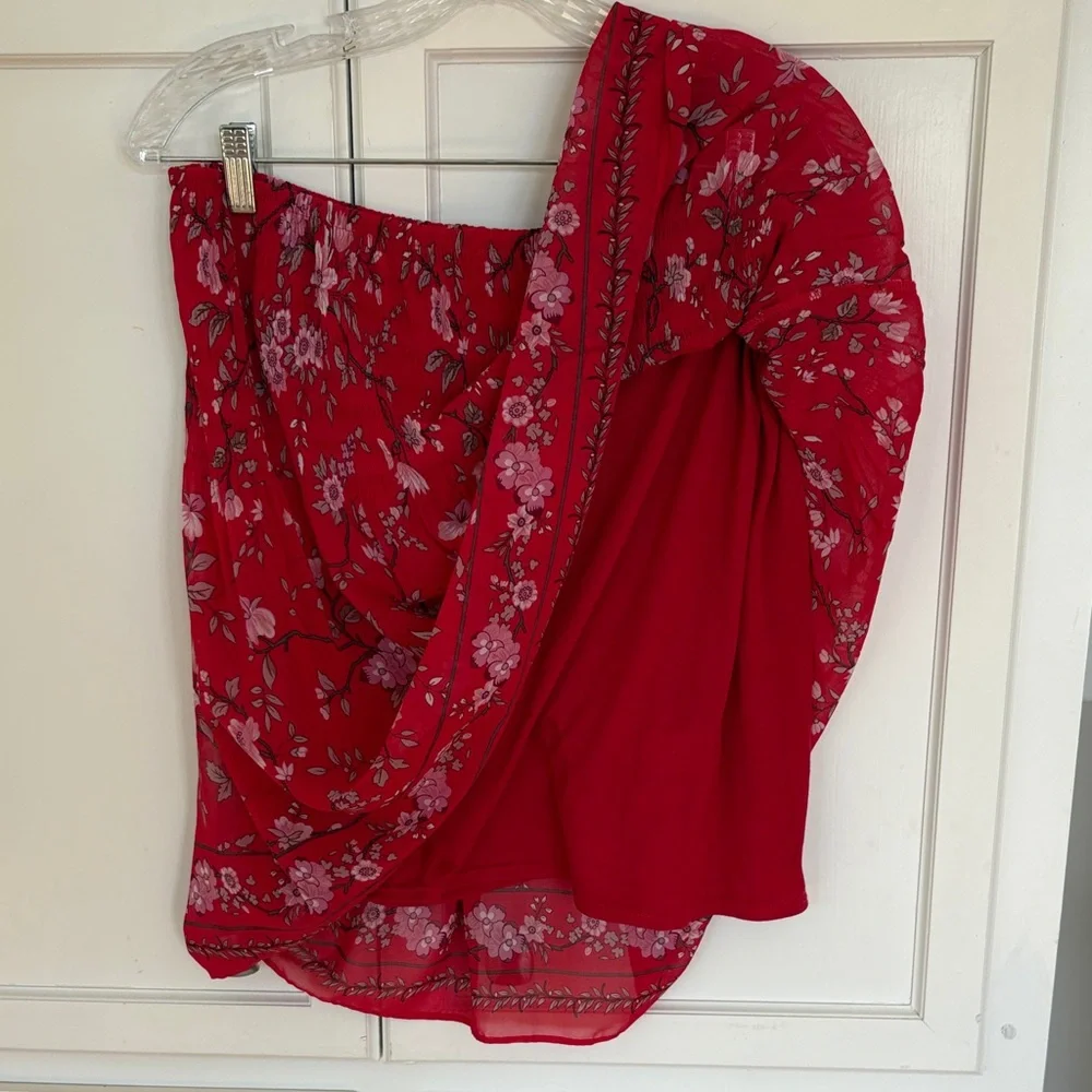 Max Studio Red Floral Skirt size L - Picture 3 of 3